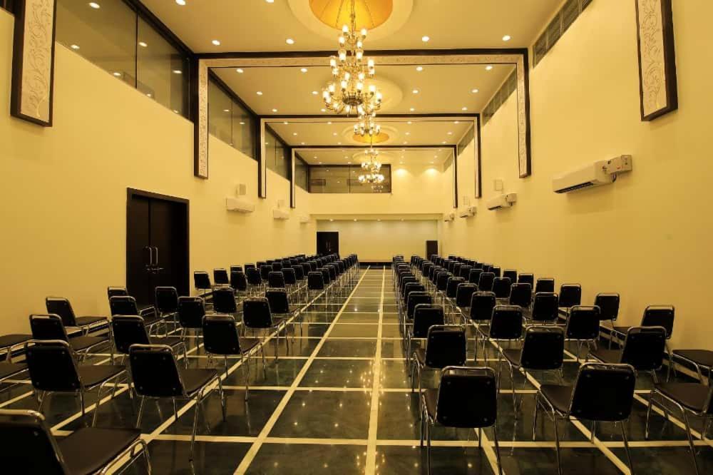 אודייפור Dasmaya Resort מראה חיצוני תמונה