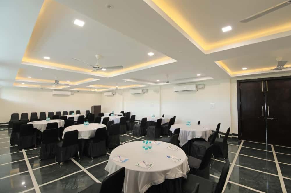 אודייפור Dasmaya Resort מראה חיצוני תמונה